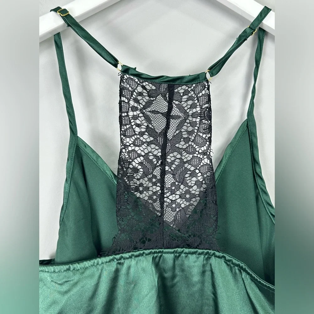 ROMA Confidential Emerald Button Down Lace Cropped Cami Sleep Pajamas Small